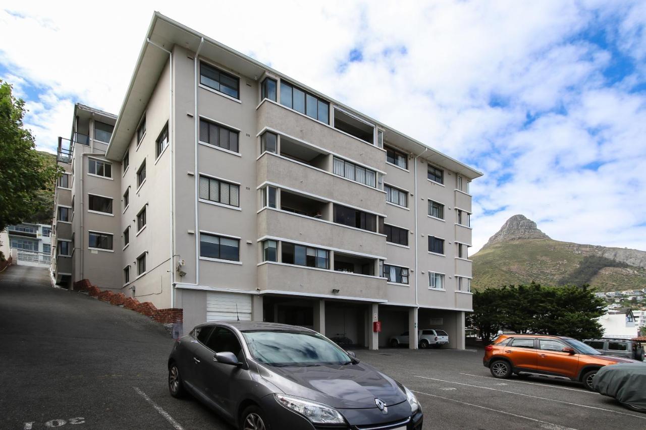 Nederburg, Sea Point, 2 Bed - New