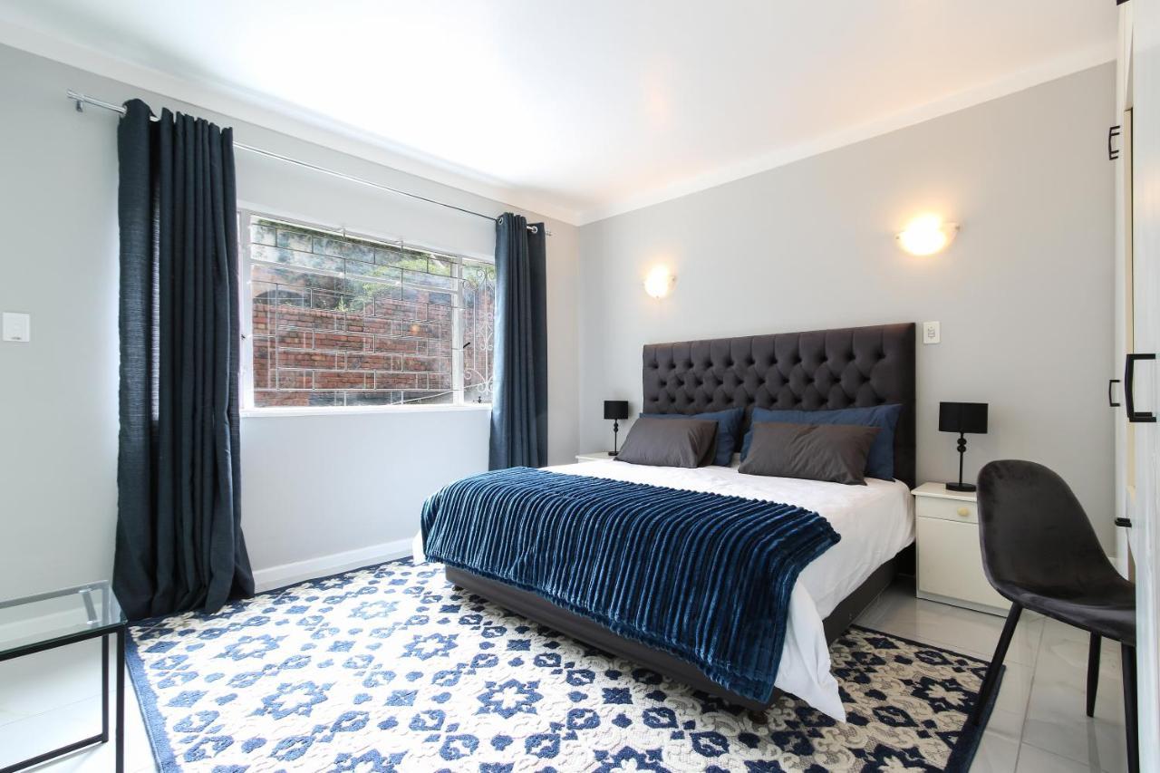 Nederburg, Sea Point, 2 Bed - New Apartamento *